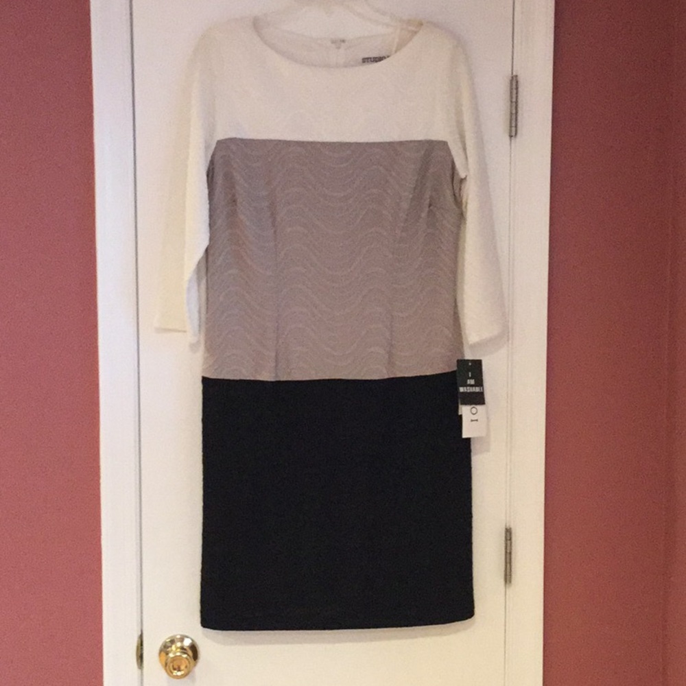 Tri-color dress.